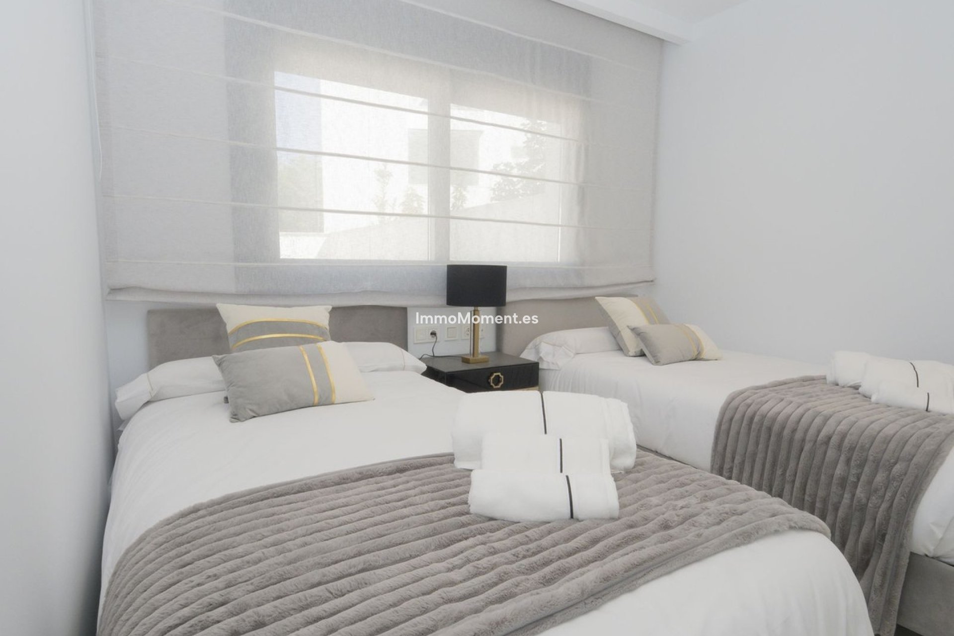 Resale - Townhouse - Marbella - Nueva Andalucía