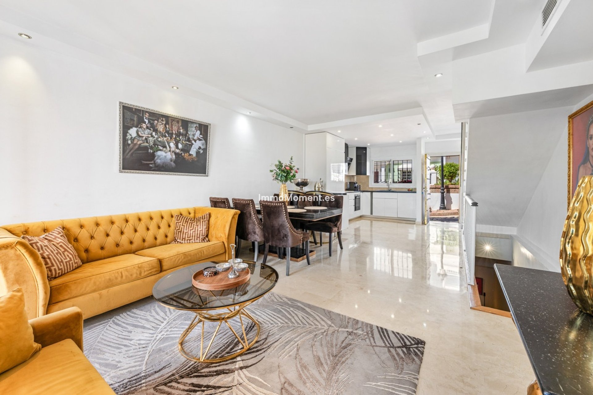 Resale - Townhouse - Marbella - Nueva Andalucía