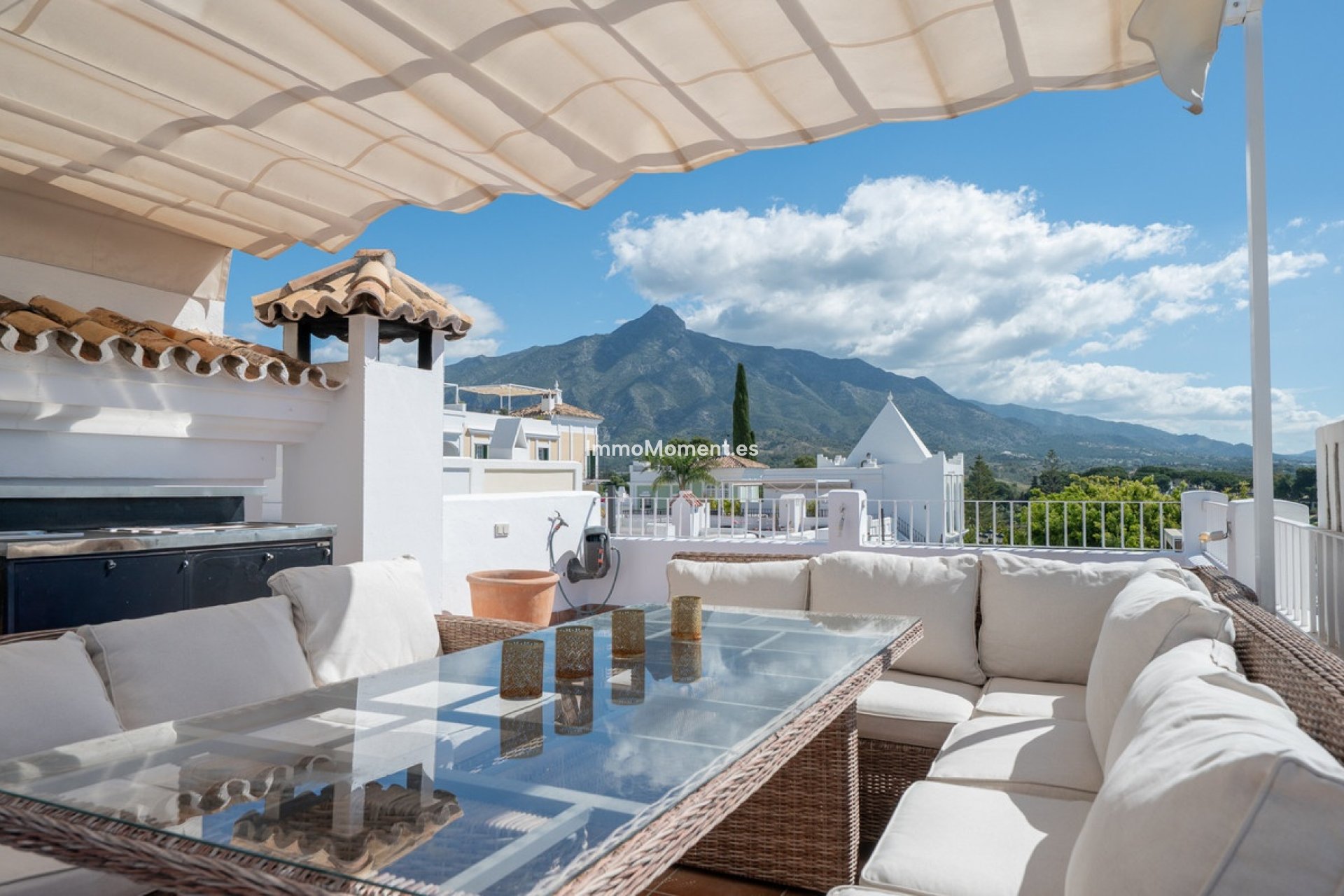 Resale - Townhouse - Marbella - Nueva Andalucía