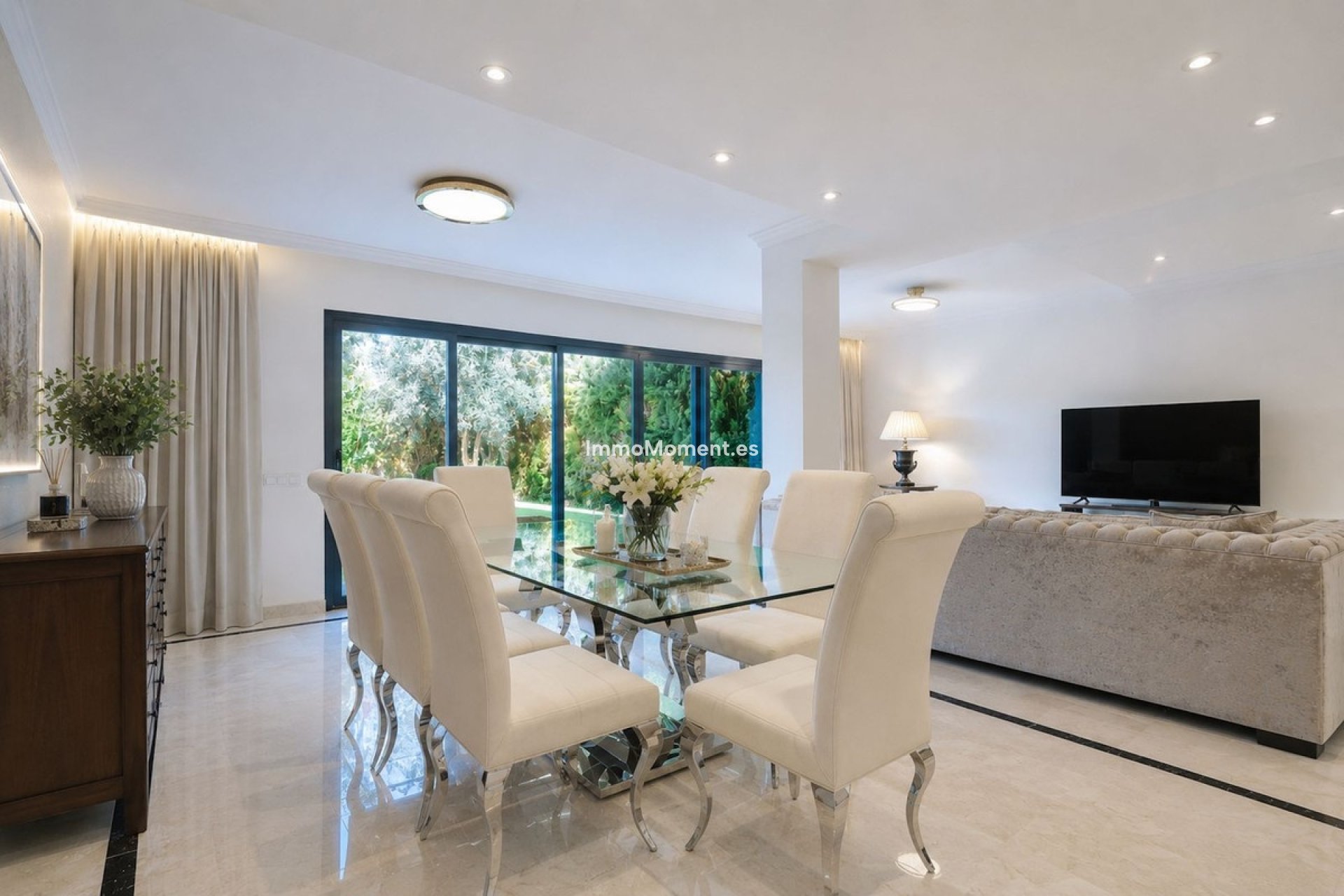 Resale - Townhouse - Marbella - Nueva Andalucía
