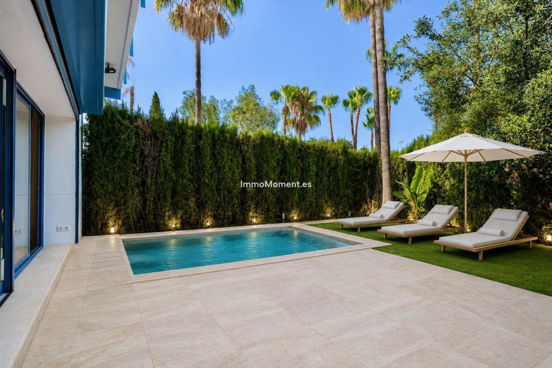 Resale - Townhouse - Marbella - Nueva Andalucía