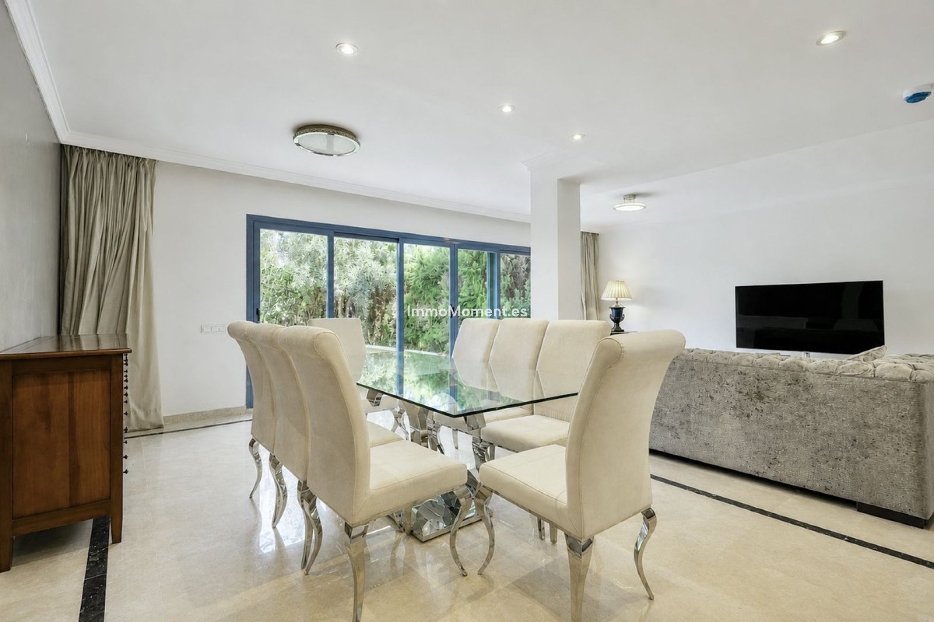 Resale - Townhouse - Marbella - Nueva Andalucía
