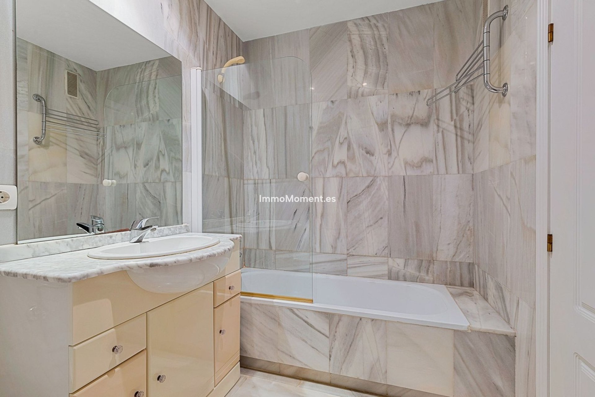 Resale - Townhouse - Marbella - San Pedro de Alcántara