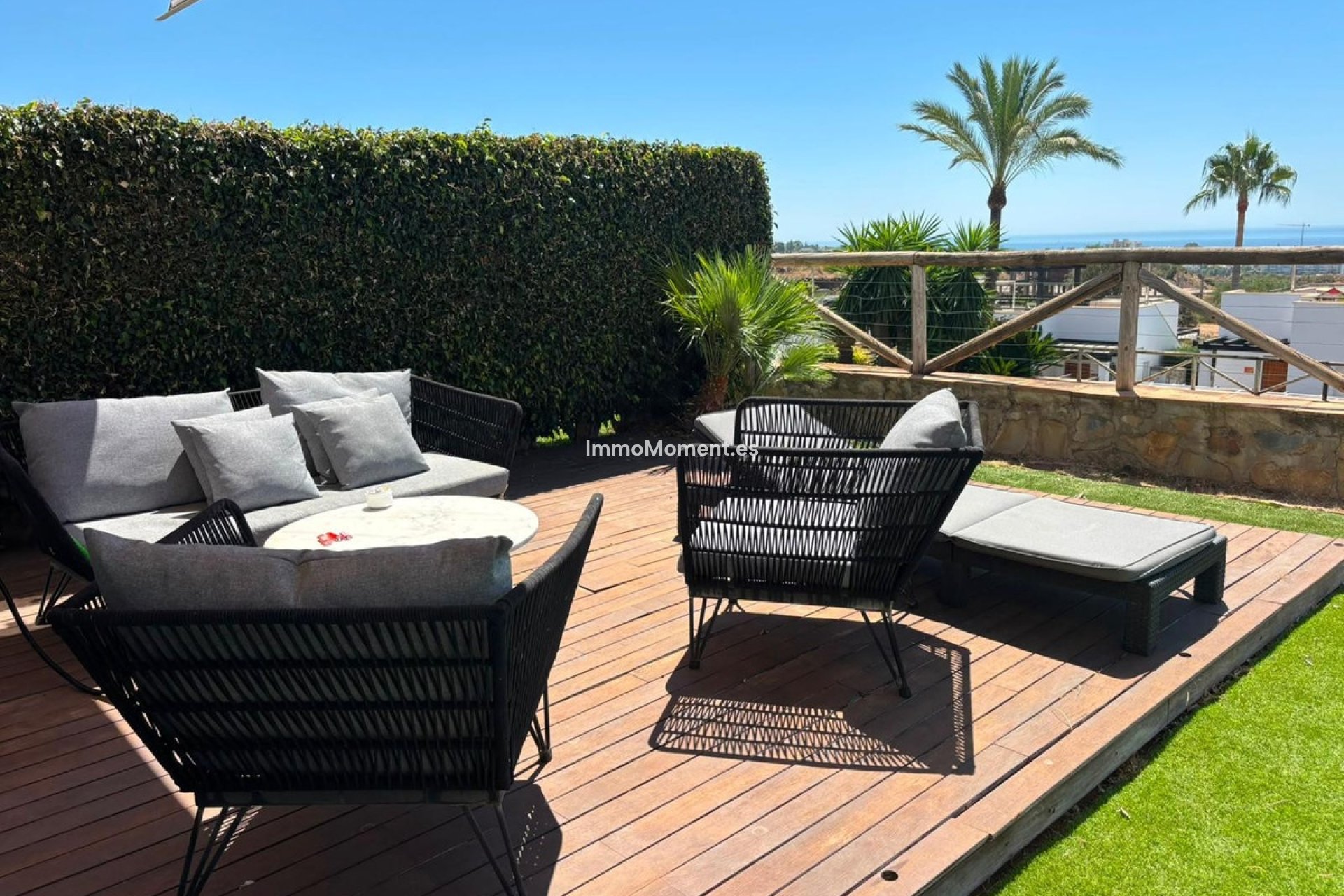 Resale - Townhouse - Marbella - Santa Clara