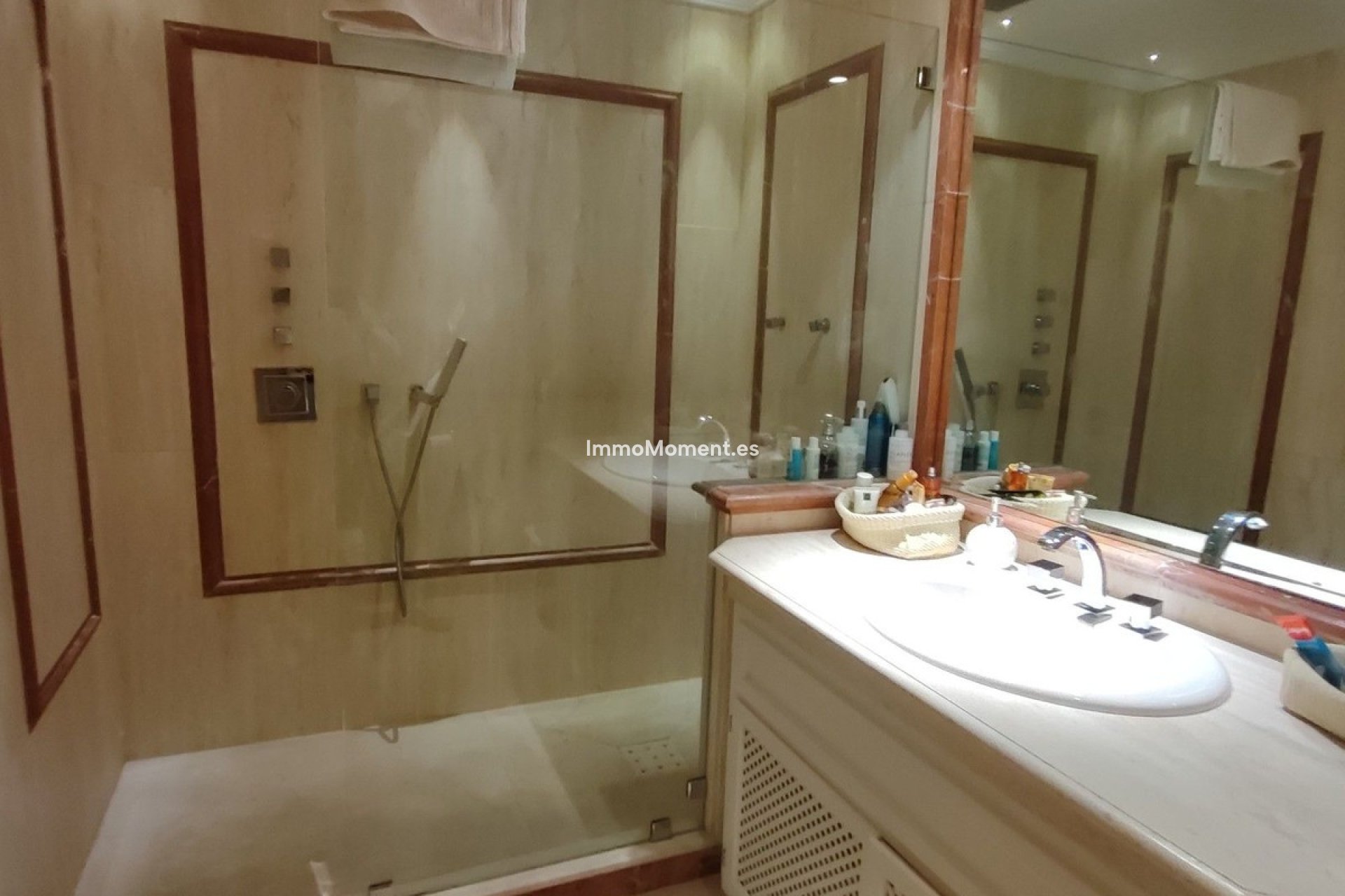 Resale - Townhouse - Marbella - Sierra Blanca