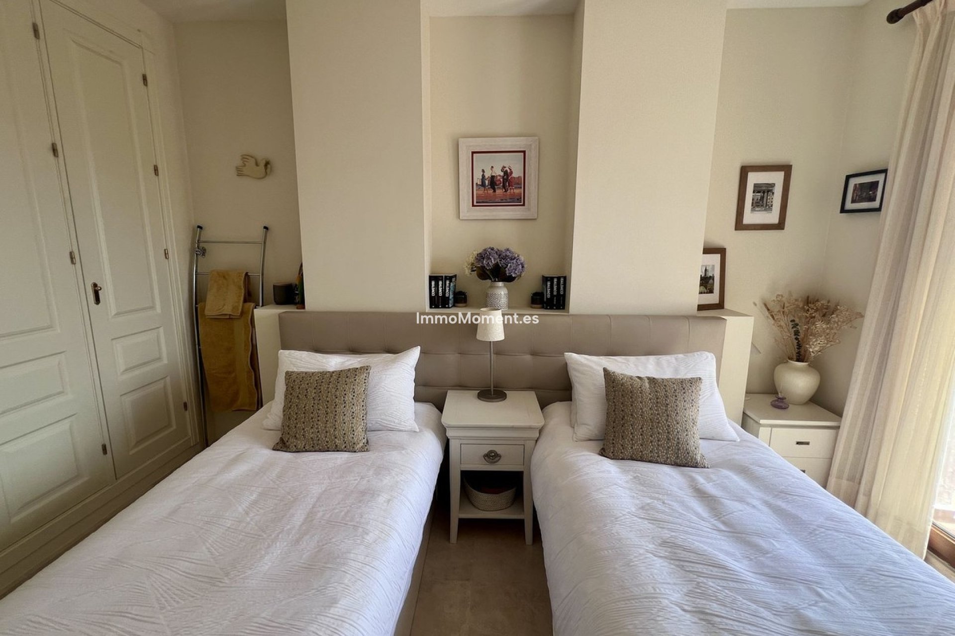Resale - Townhouse - New Golden Mile