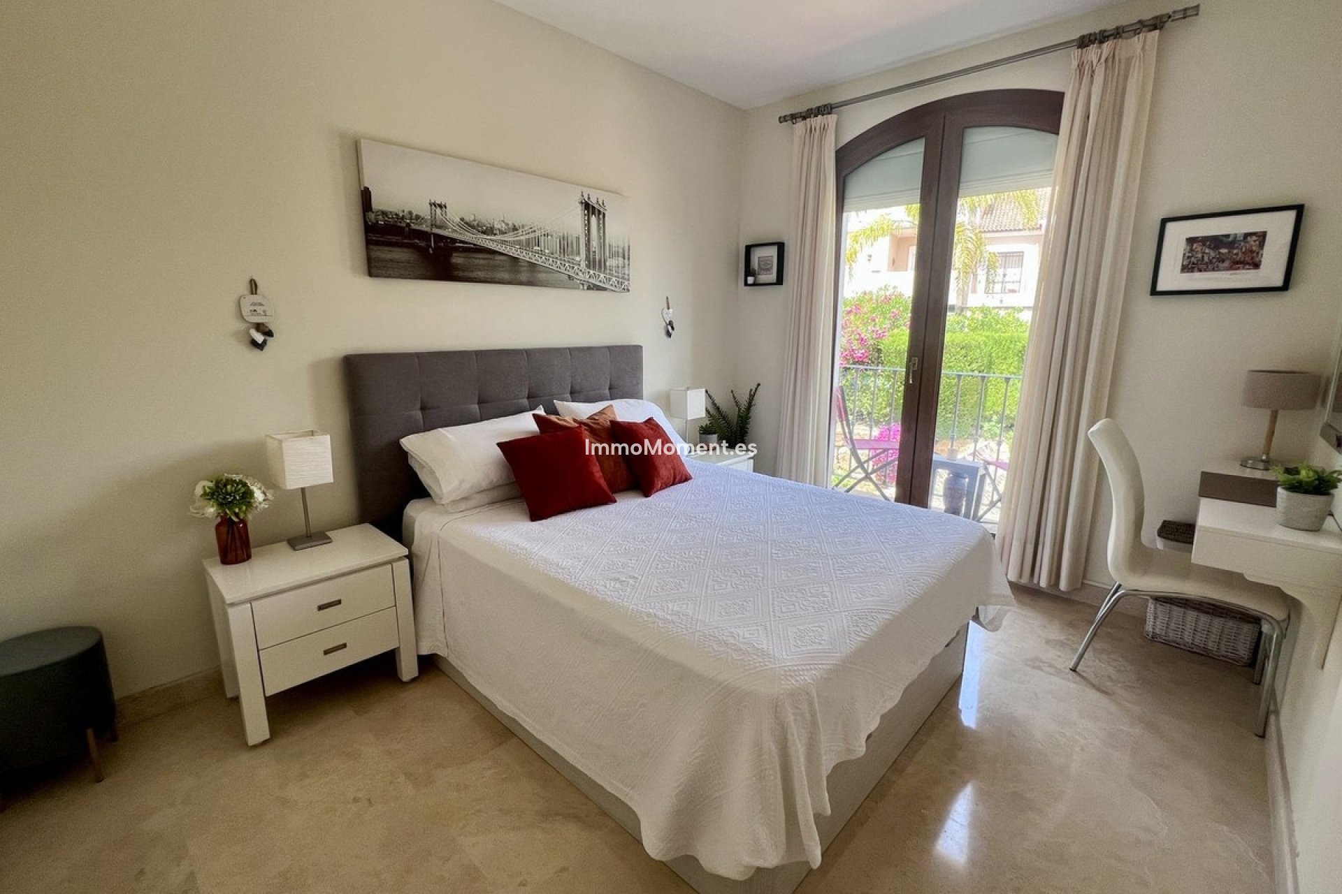 Resale - Townhouse - New Golden Mile