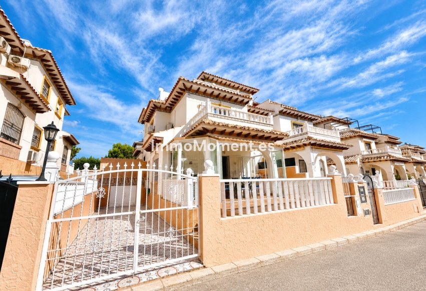 Resale - Townhouse - Orihuela Costa - Cabo roig - La Zenia