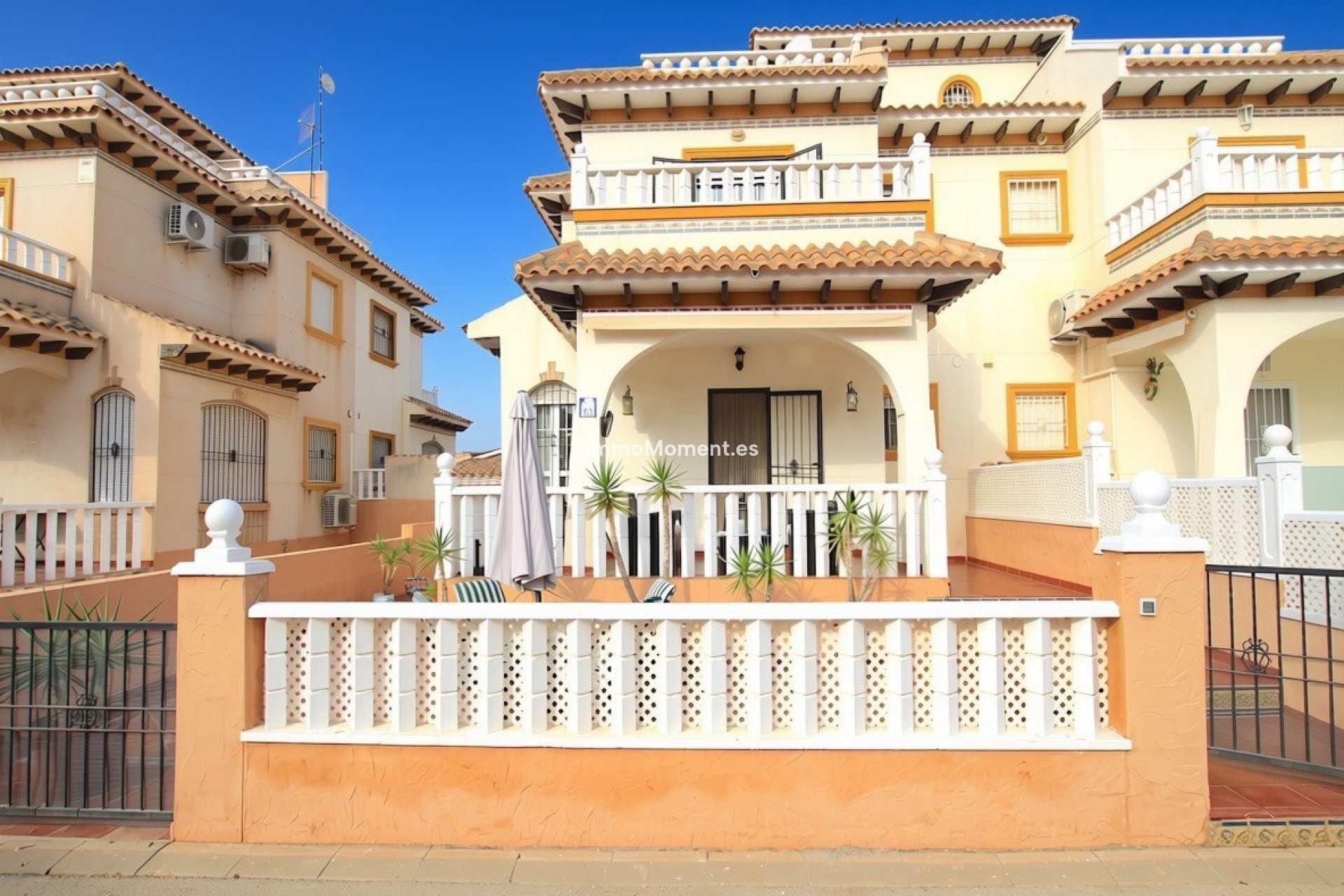 Resale - Townhouse - Orihuela Costa - Cabo roig - La Zenia
