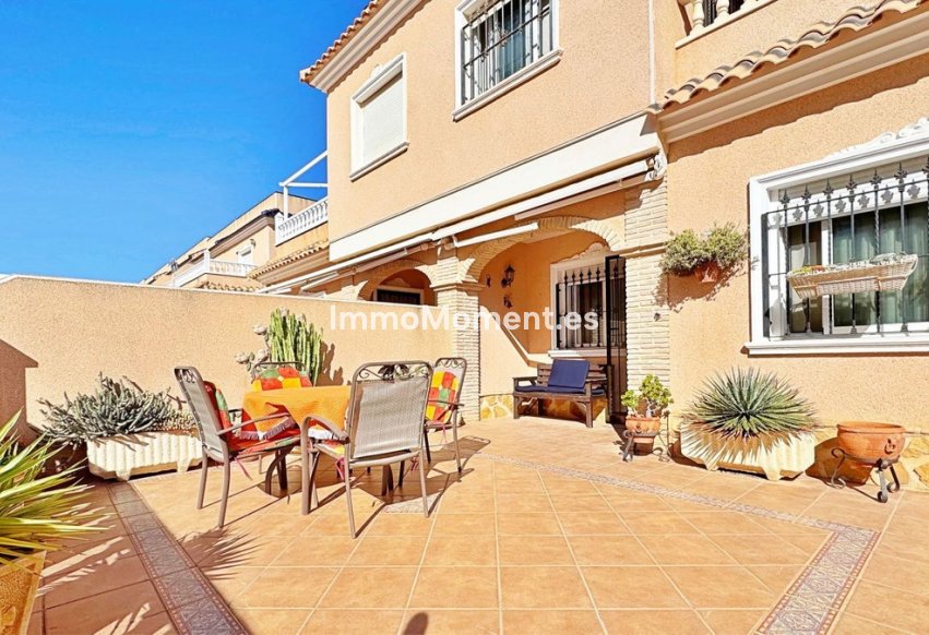 Resale - Townhouse - Orihuela - Villamartín