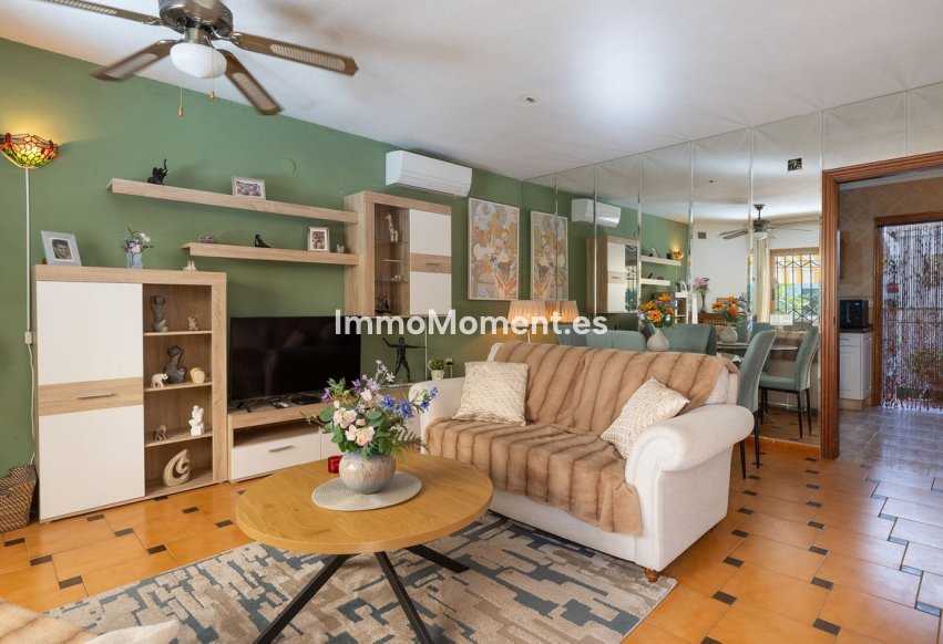 Resale - Townhouse - Torremolinos - La Carihuela