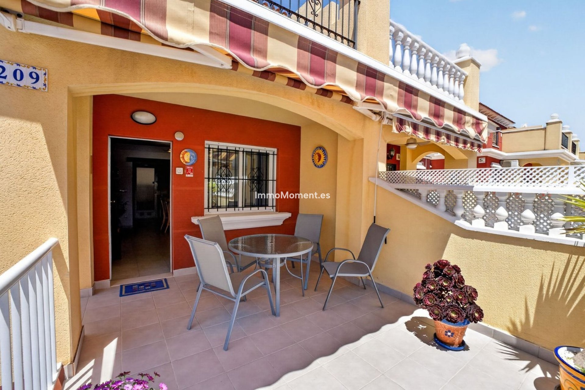 Resale - Townhouse - Torrevieja - Aguas Nuevas