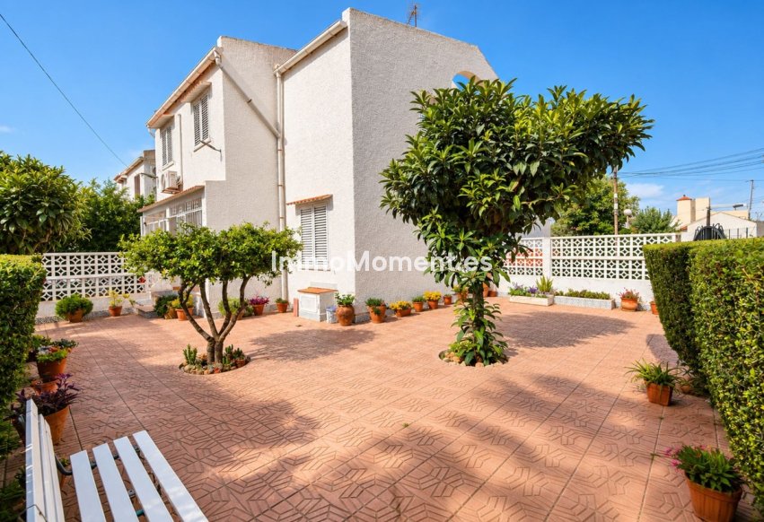 Resale - Townhouse - Torrevieja - Playa de los Locos