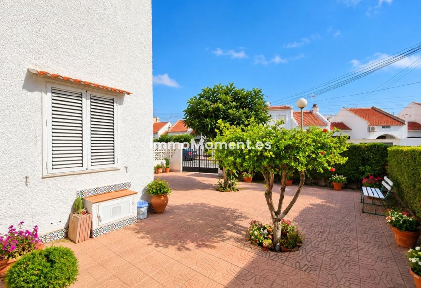 Resale - Townhouse - Torrevieja - Playa de los Locos
