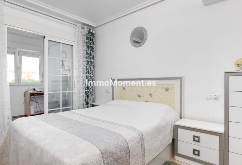 Resale - Townhouse - Torrevieja - Torrevieja Centro