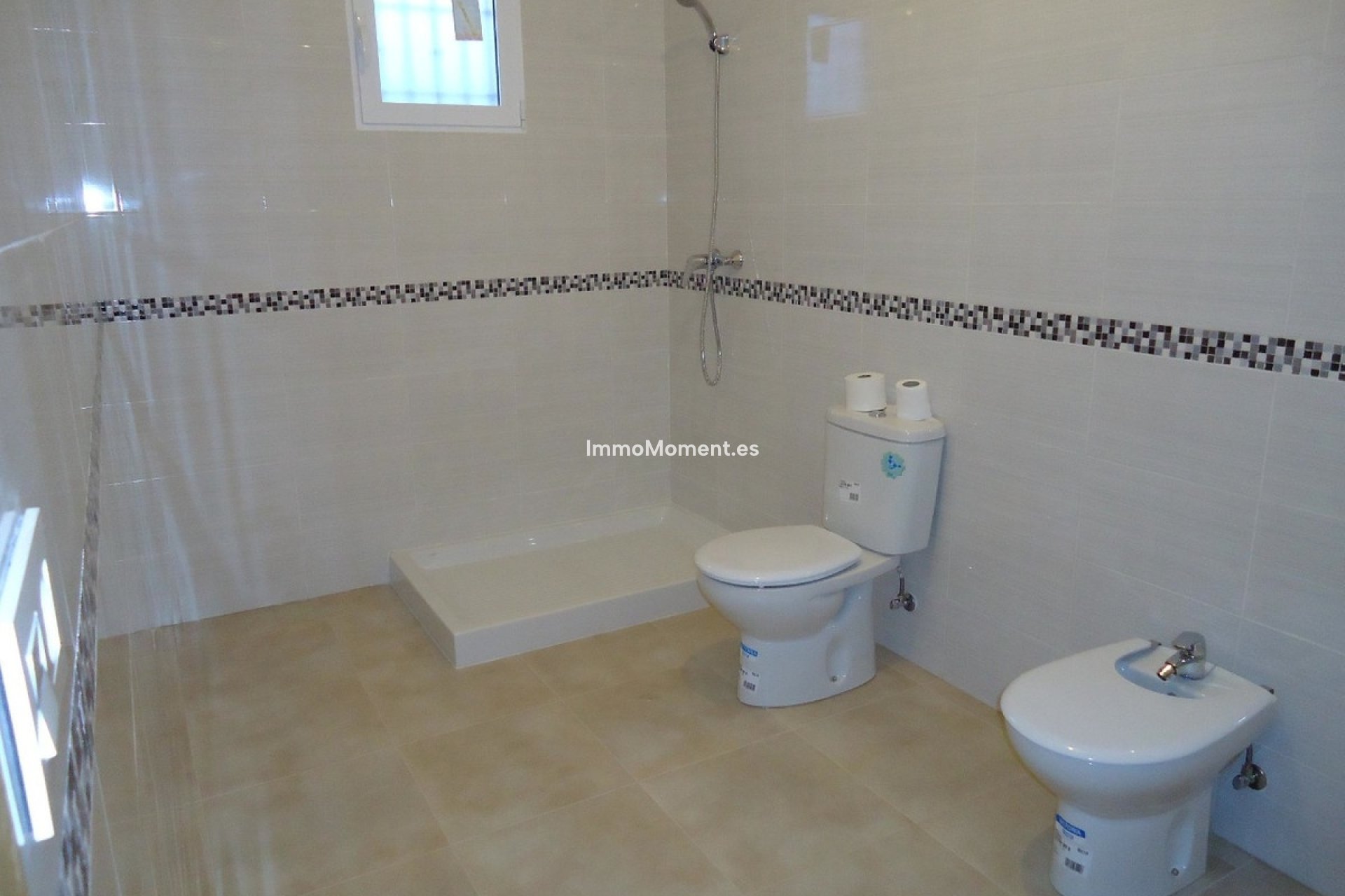 Resale - Villa - Abanilla - Abanilla Centro