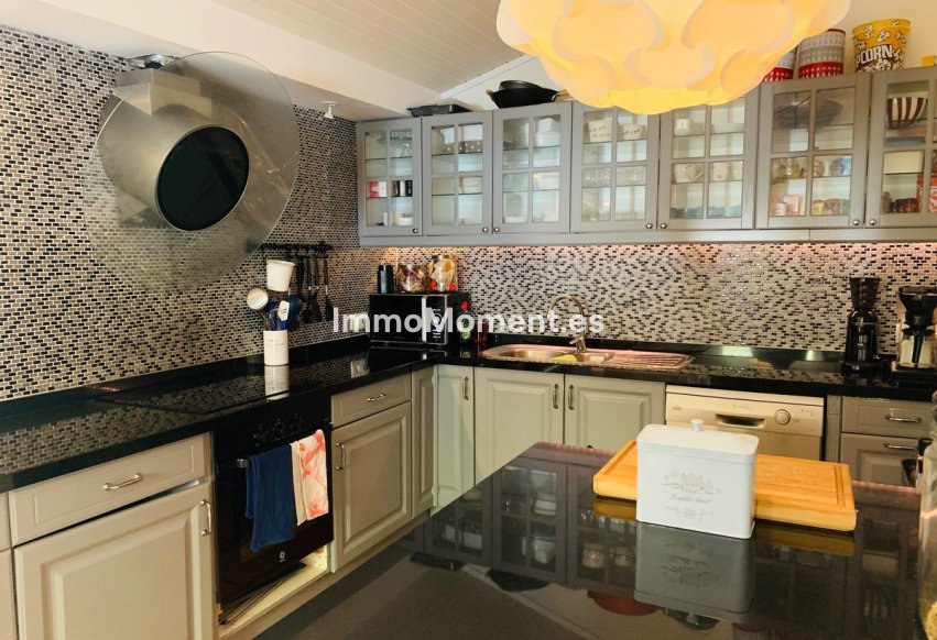 Resale - Villa - Alfaz del Pi - L'Alfás del Pi Centro