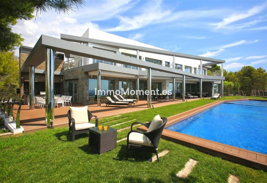 Resale - Villa - Altea - Altea Centro