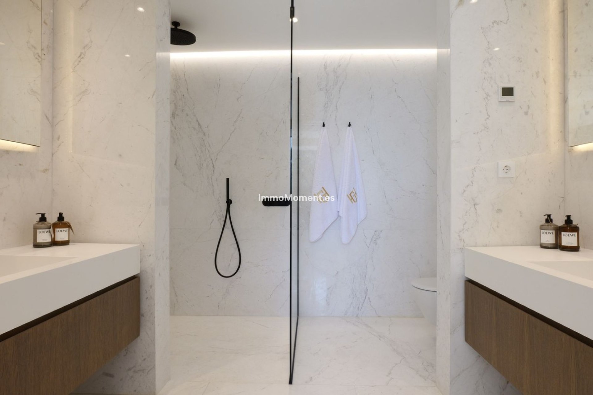 Resale - Villa - Benahavís - Benahavís Centro