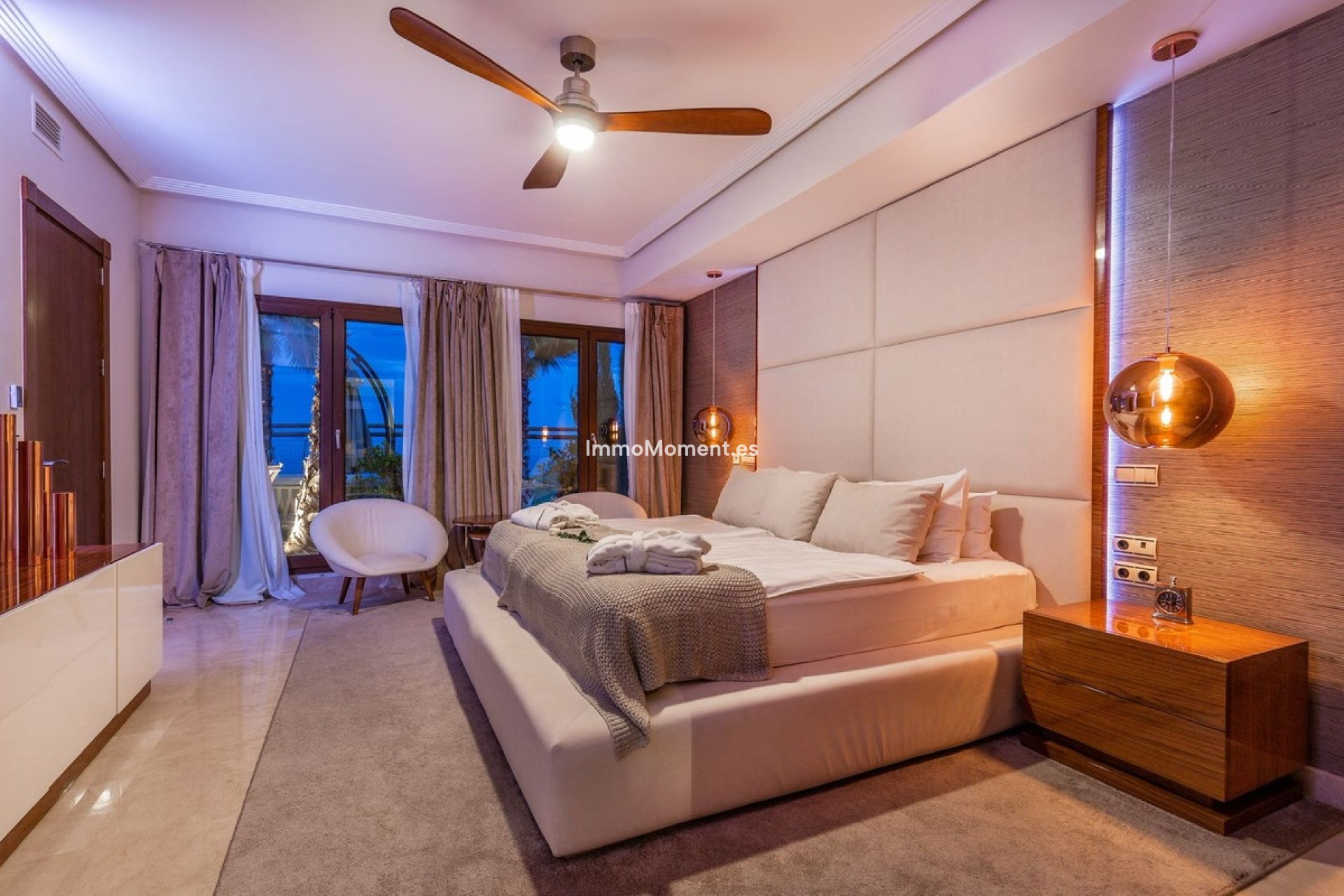 Resale - Villa - Benahavís - Benahavís Centro