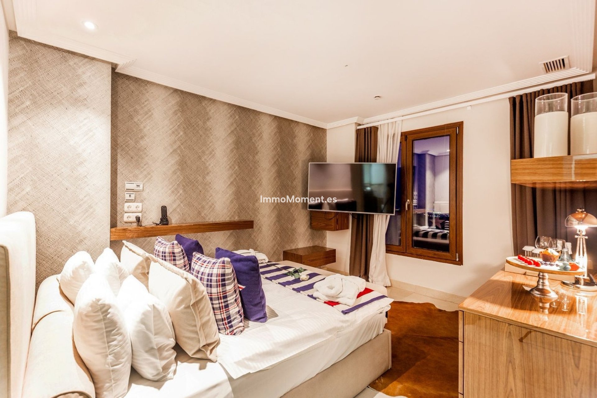 Resale - Villa - Benahavís - Benahavís Centro