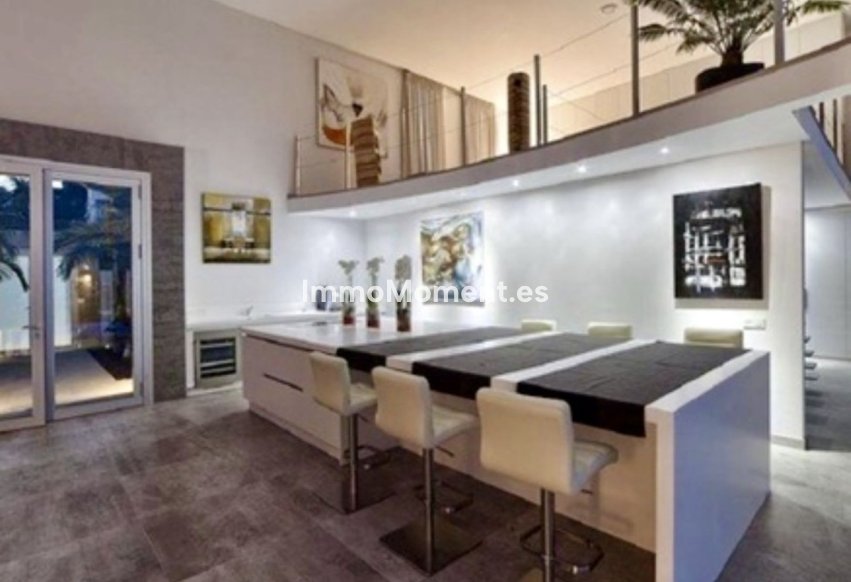 Resale - Villa - Benahavís - Benahavís Centro