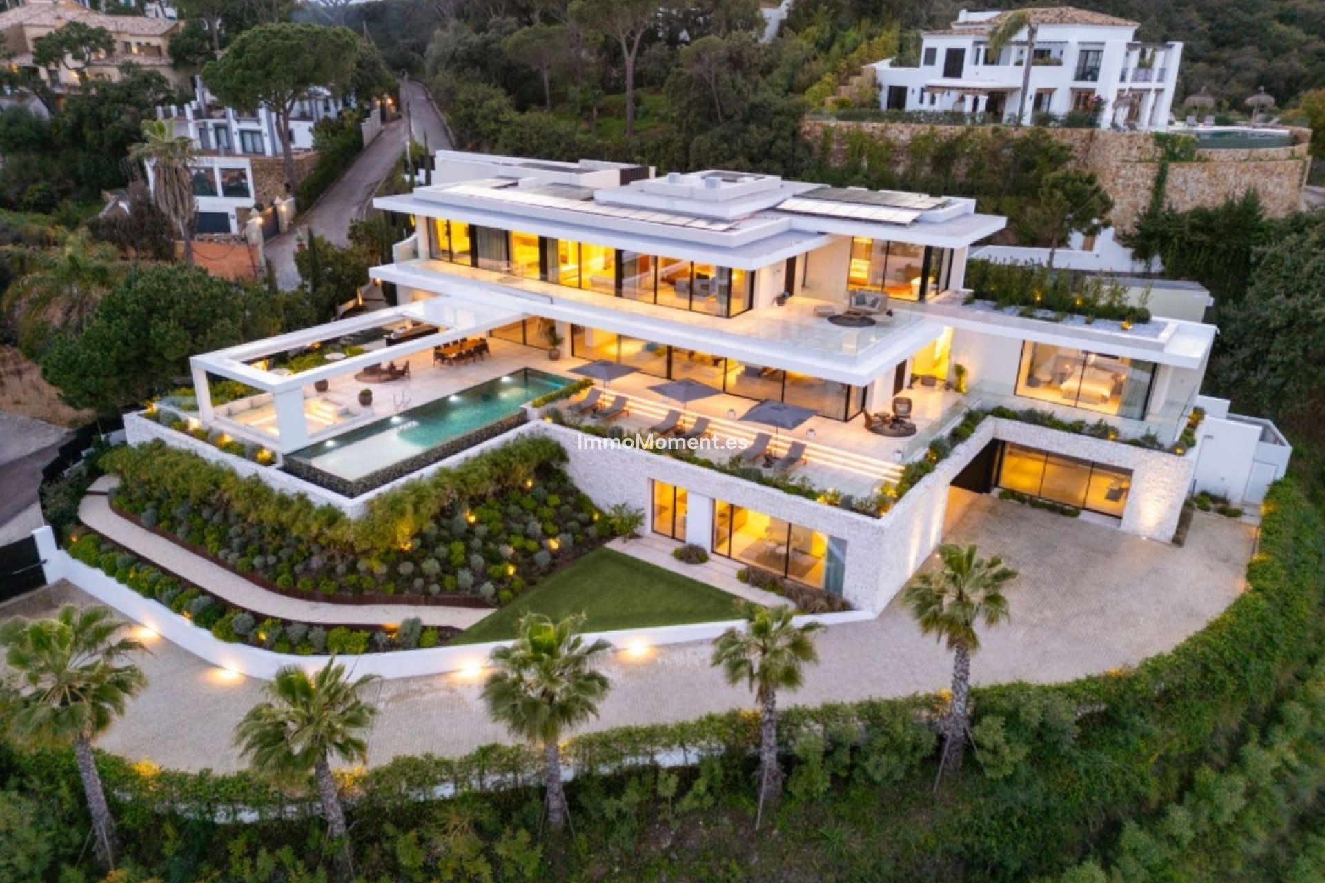 Resale - Villa - Benahavís - Benahavís Centro