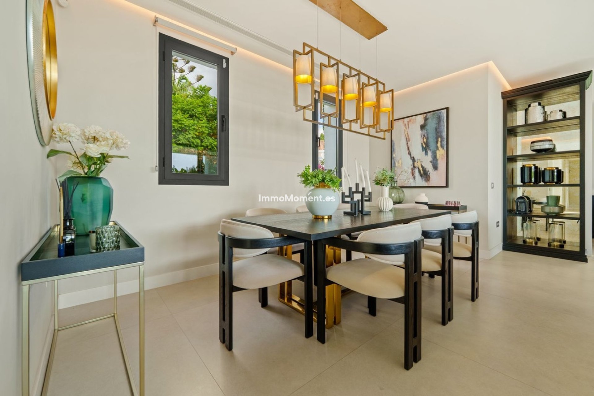 Resale - Villa - Benahavís - Benahavís Centro