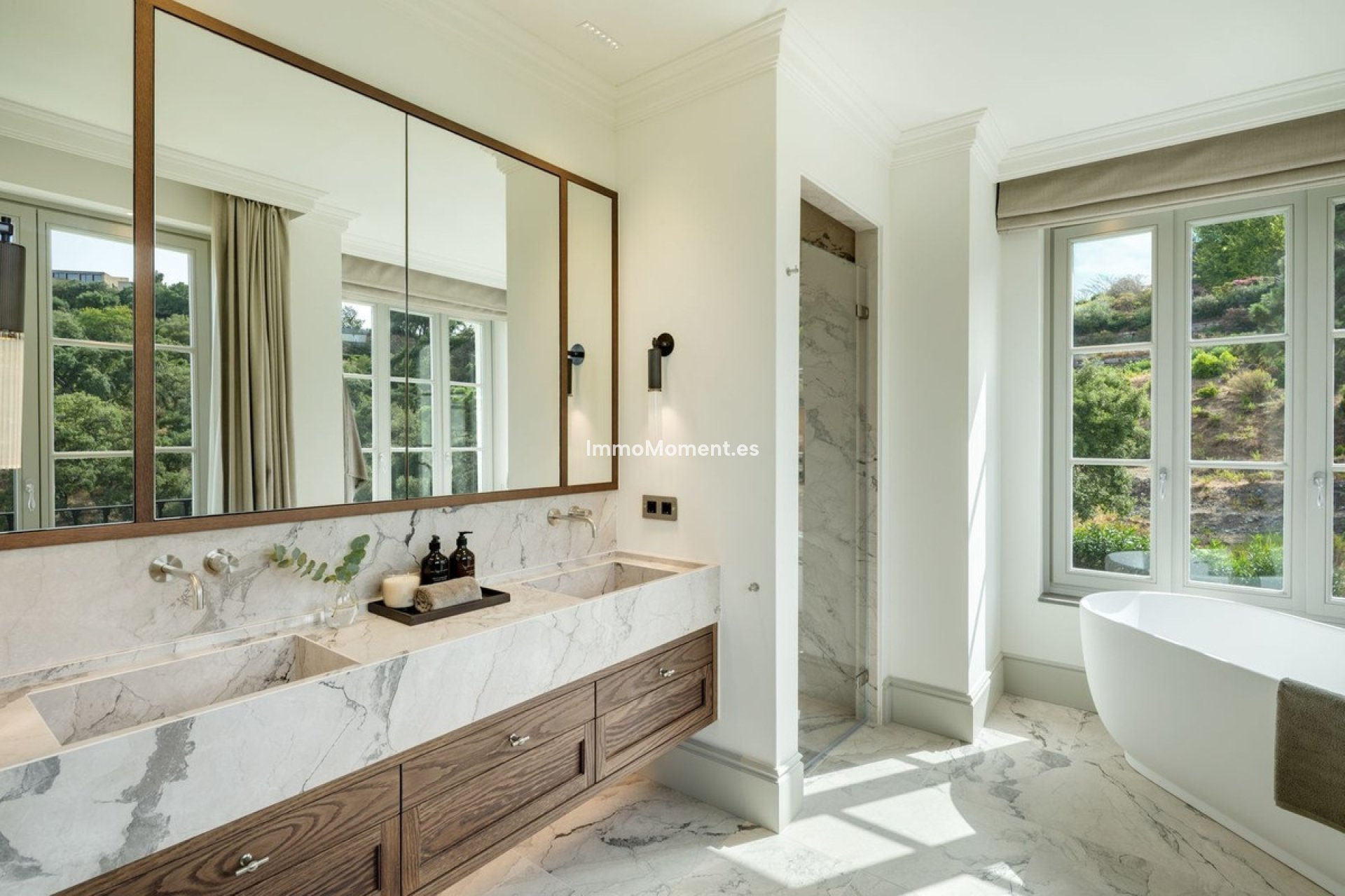 Resale - Villa - Benahavís - Benahavís Centro