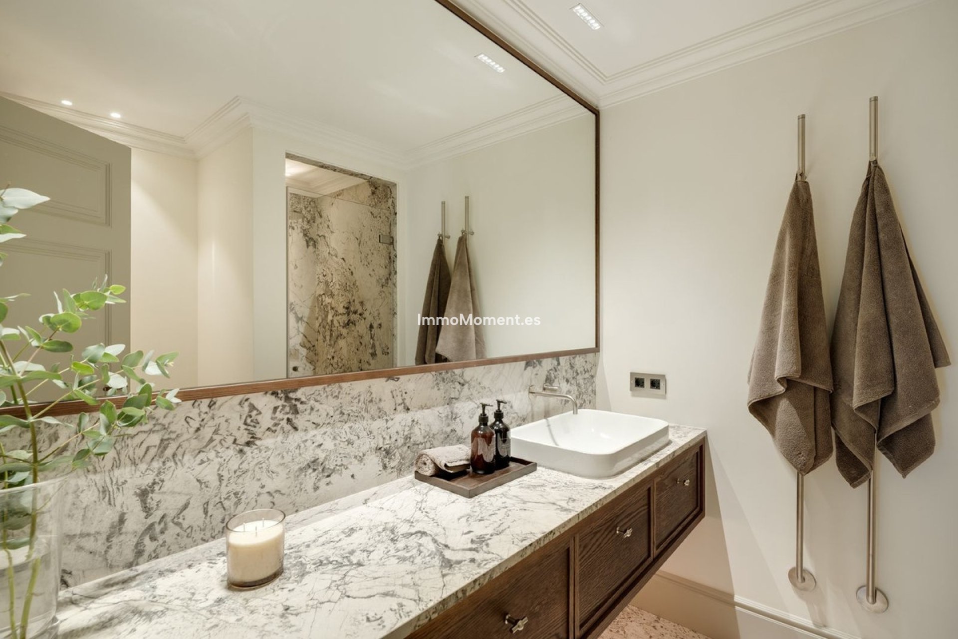 Resale - Villa - Benahavís - Benahavís Centro