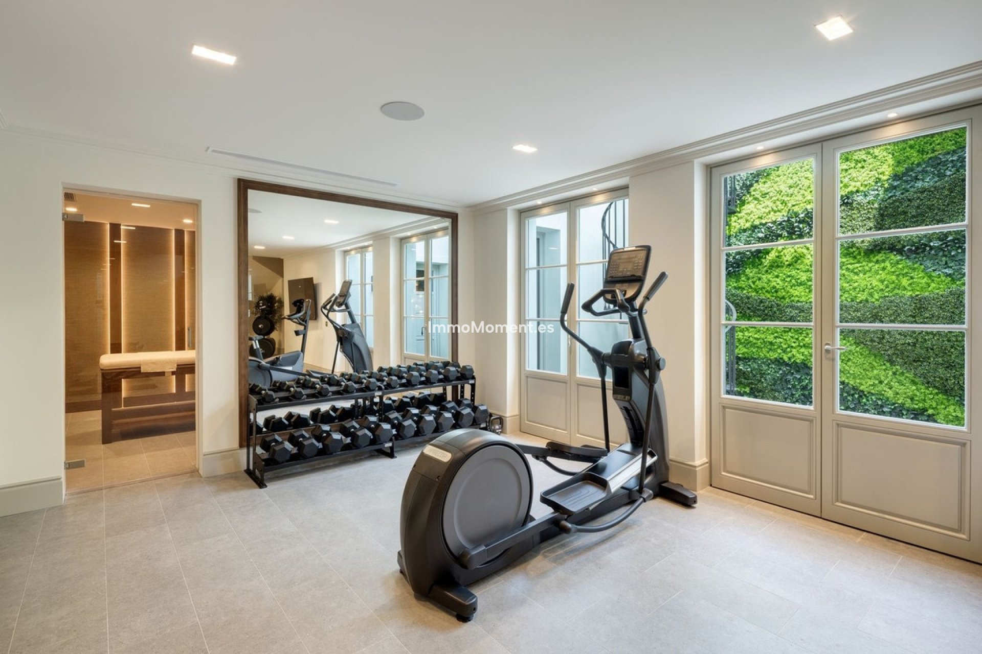 Resale - Villa - Benahavís - Benahavís Centro