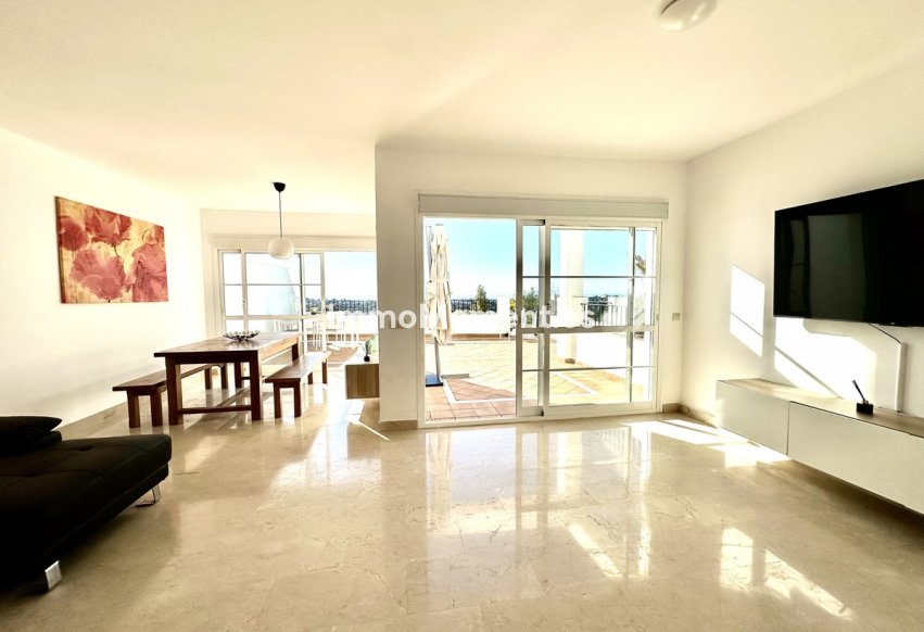 Resale - Villa - Benahavís - Benahavís Centro