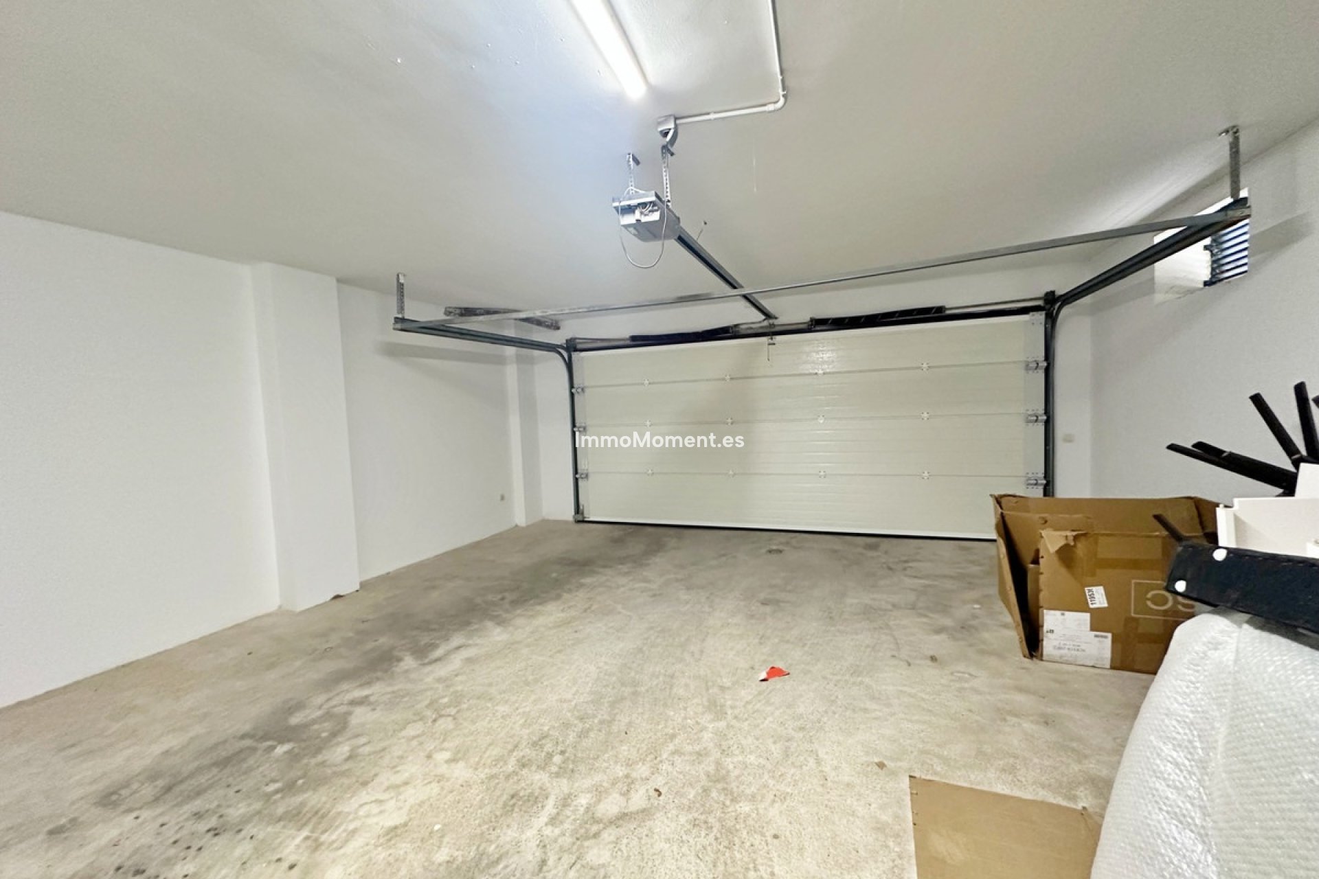 Resale - Villa - Benahavís - Benahavís Centro