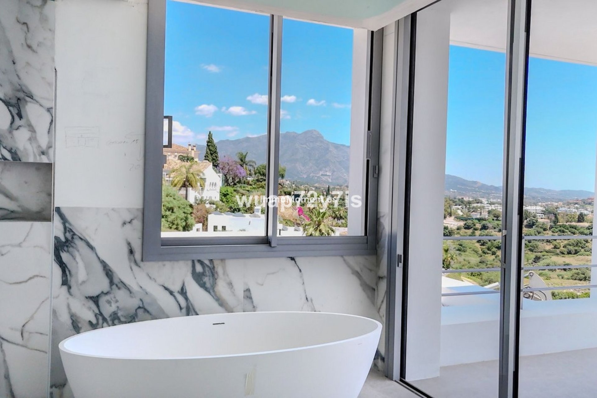 Resale - Villa - Benahavís - Benahavís Centro