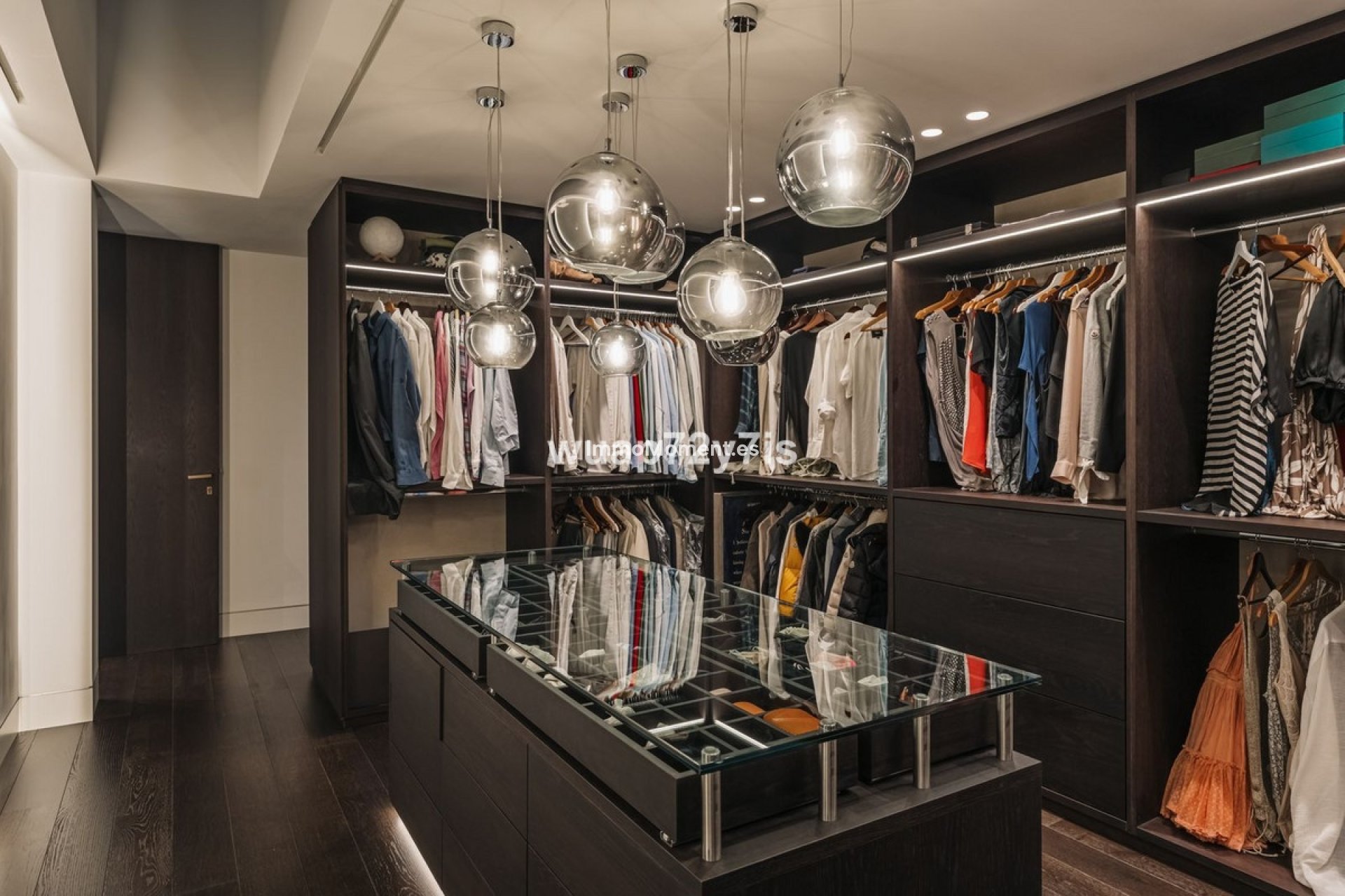 Resale - Villa - Benahavís - Benahavís Centro