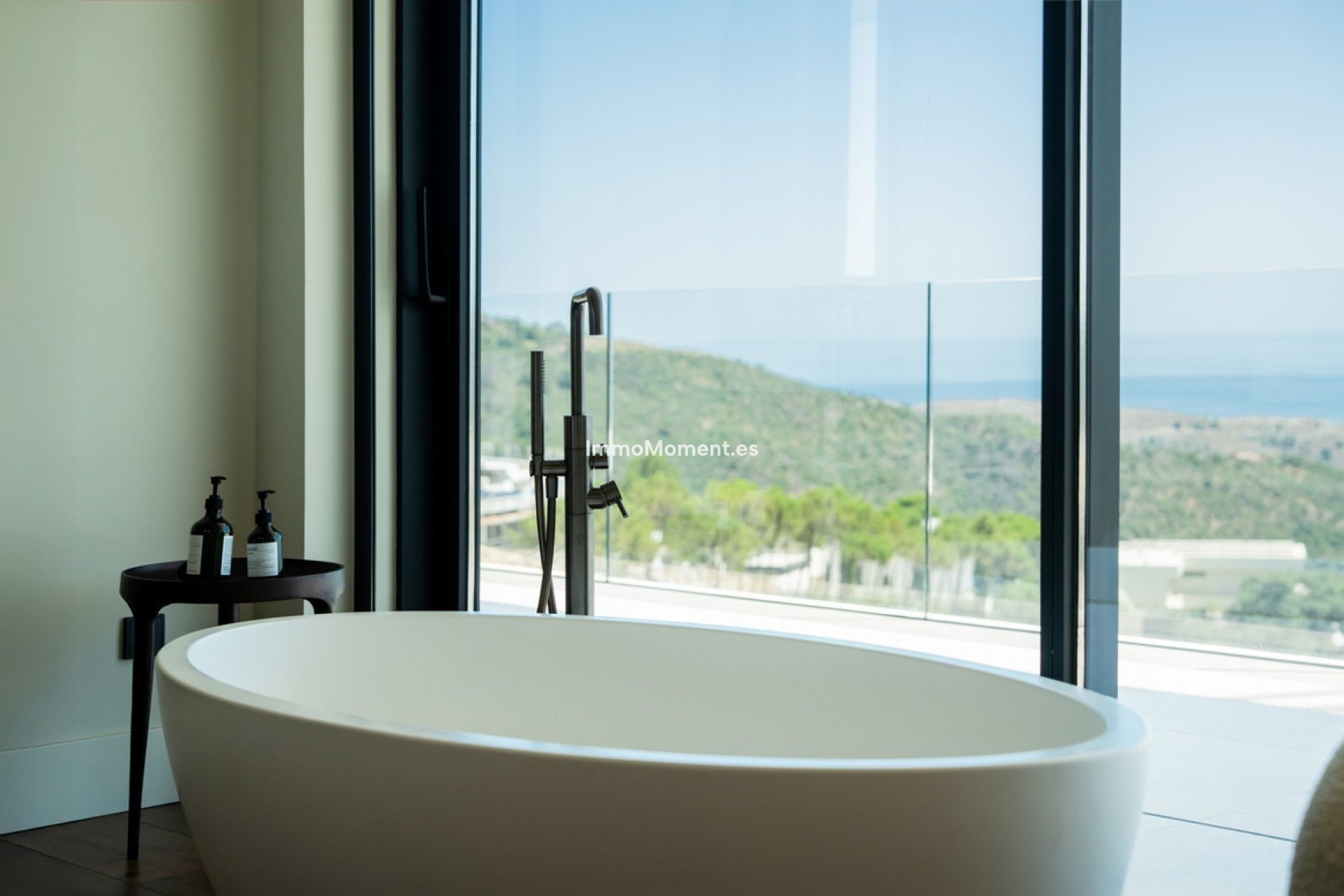 Resale - Villa - Benahavís - Benahavís Centro