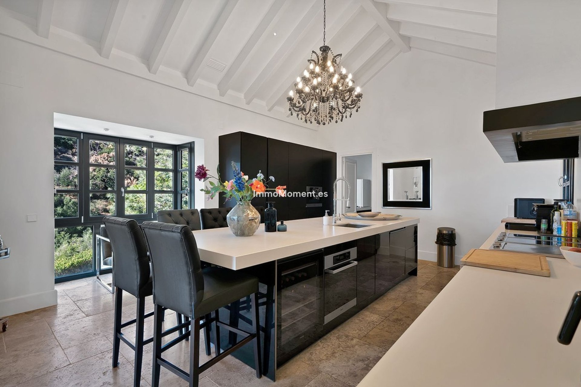 Resale - Villa - Benahavís - Benahavís Centro