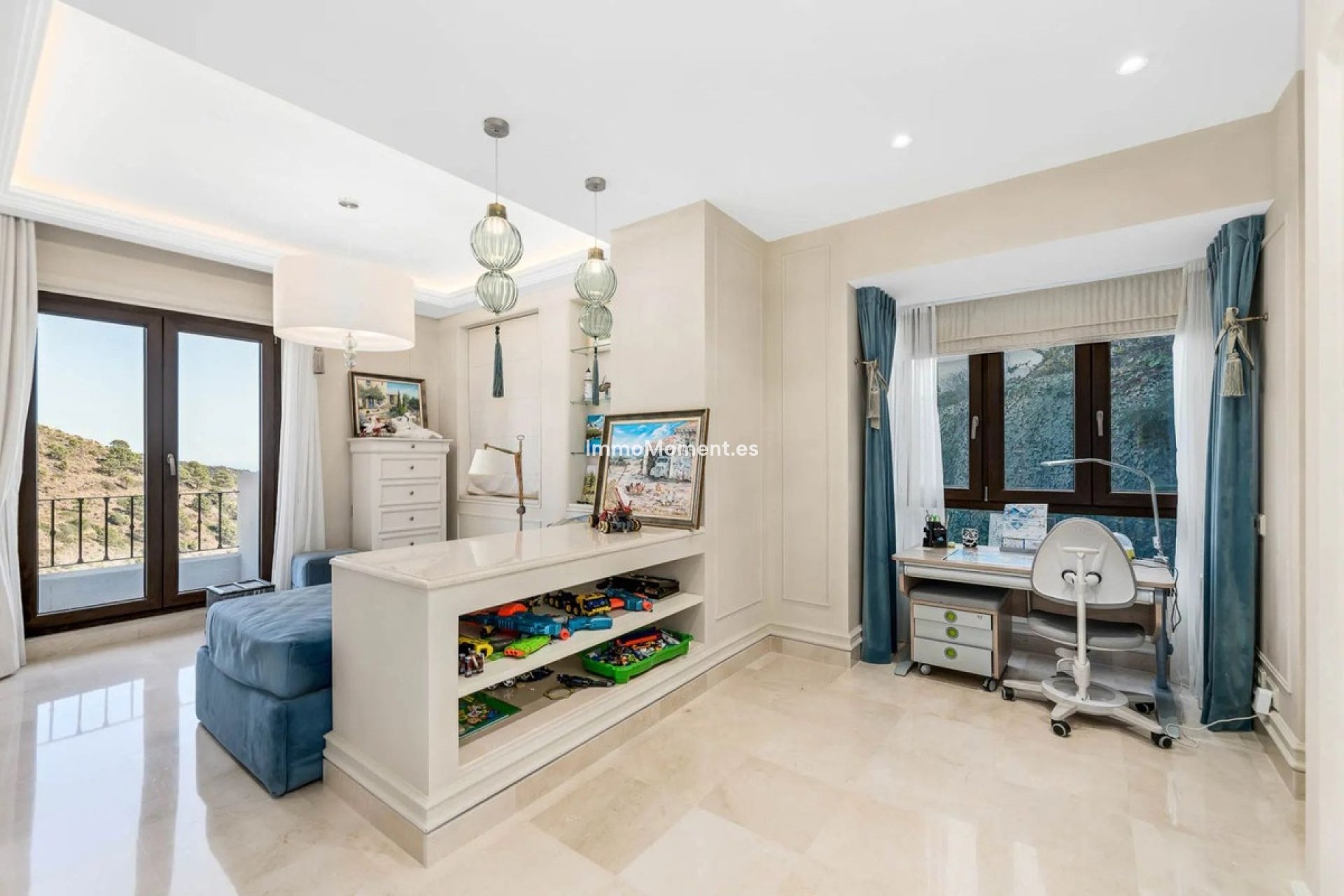 Resale - Villa - Benahavís - Benahavís Centro