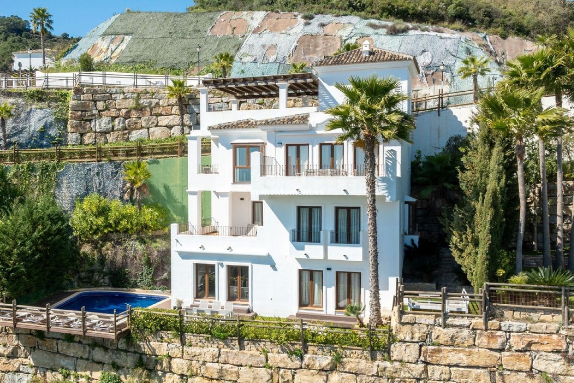 Resale - Villa - Benahavís - Benahavís Centro