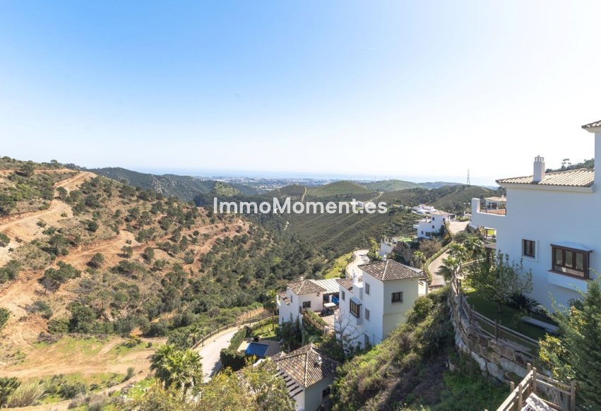 Resale - Villa - Benahavís - Benahavís Centro