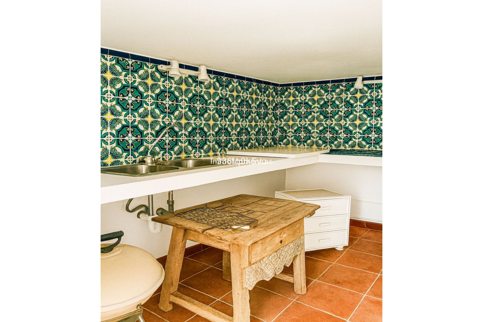 Resale - Villa - Benahavís - Benahavís Centro