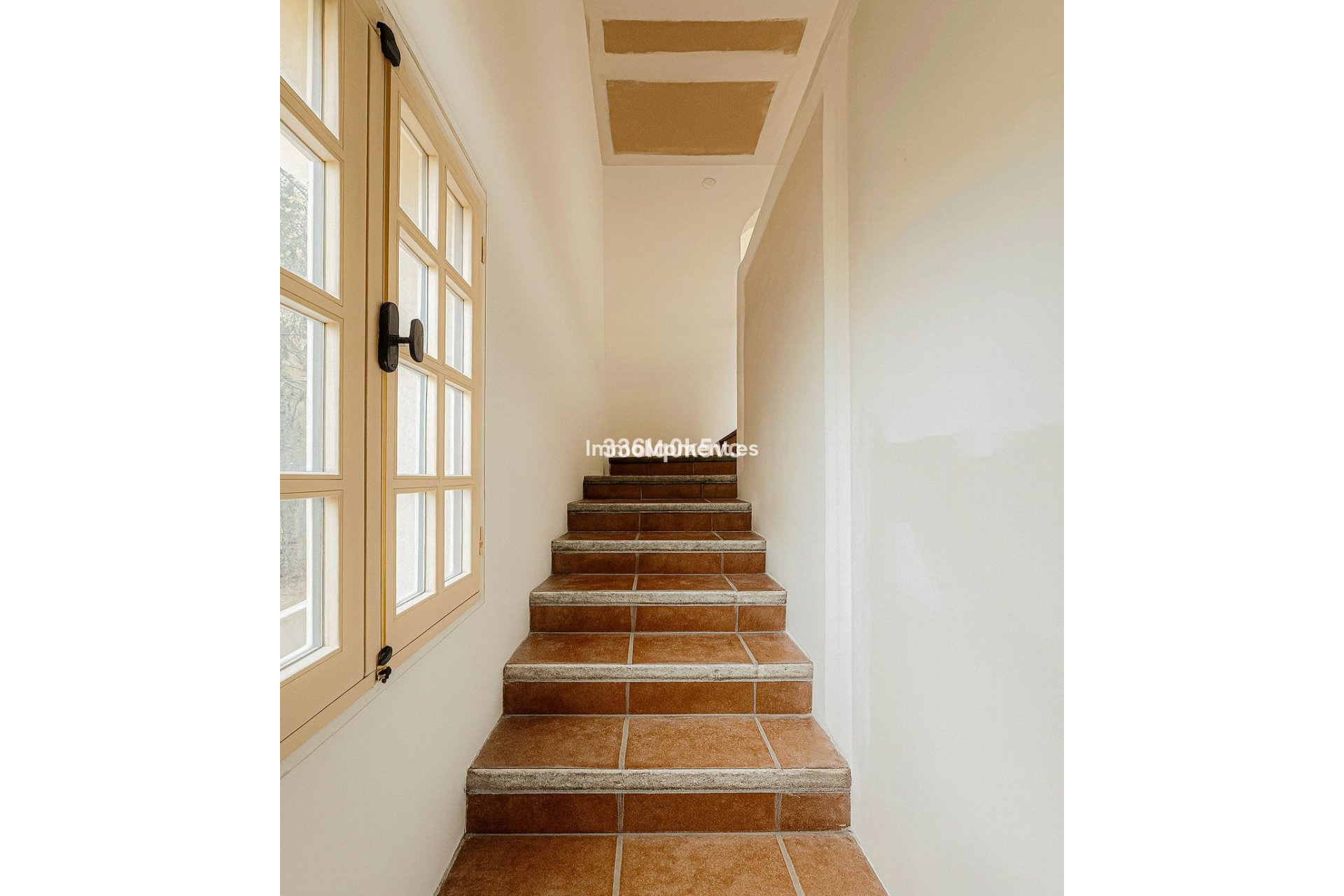 Resale - Villa - Benahavís - Benahavís Centro