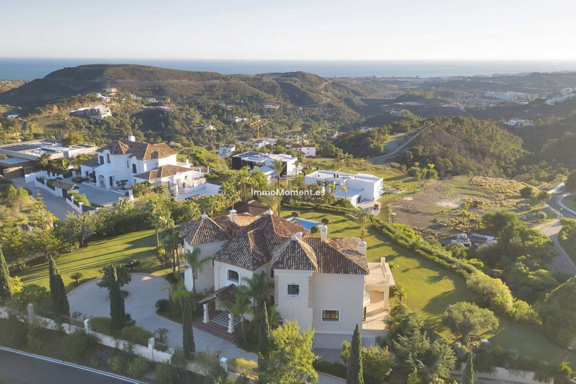 Resale - Villa - Benahavís - Benahavís Centro