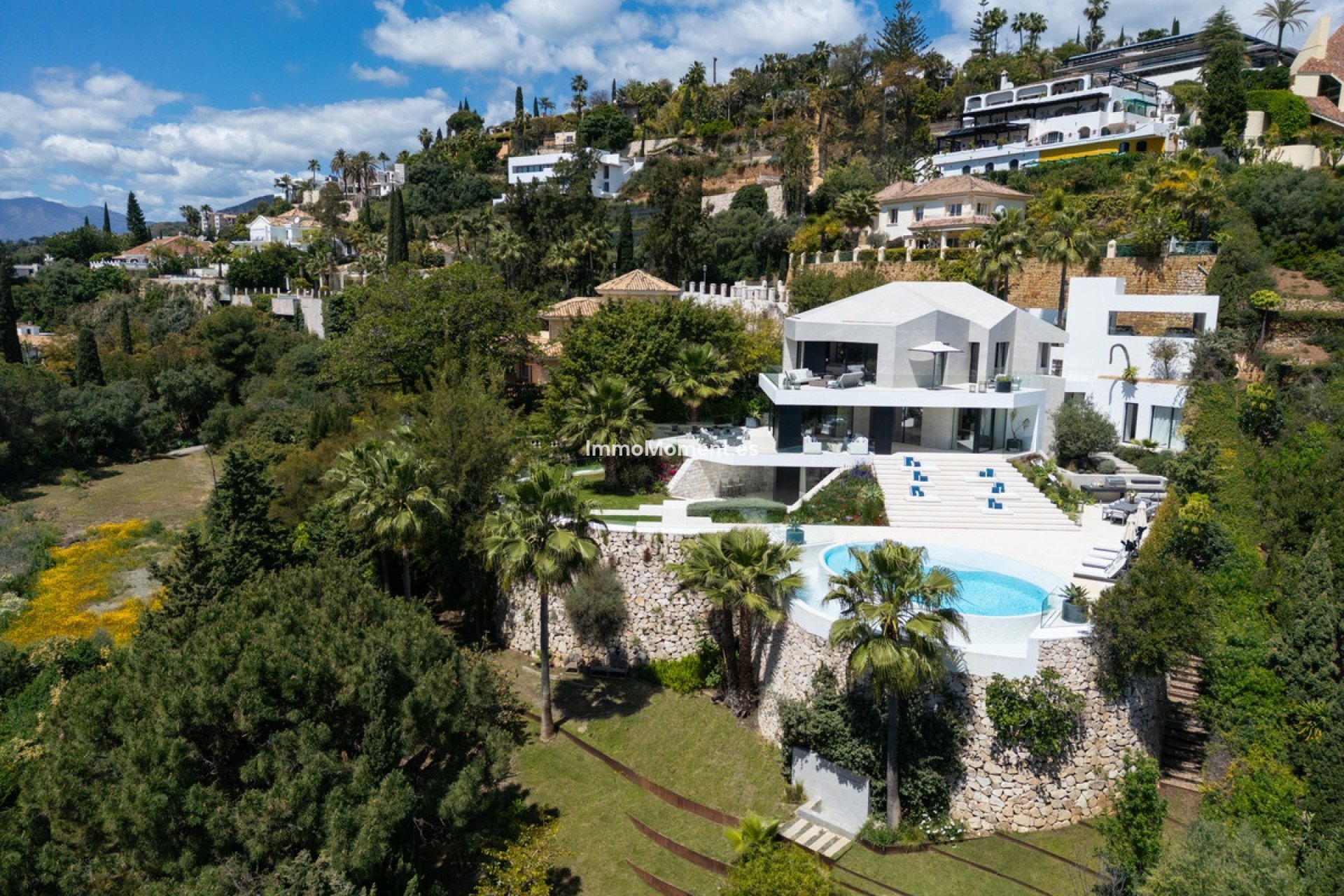 Resale - Villa - Benahavís - Benahavís Centro