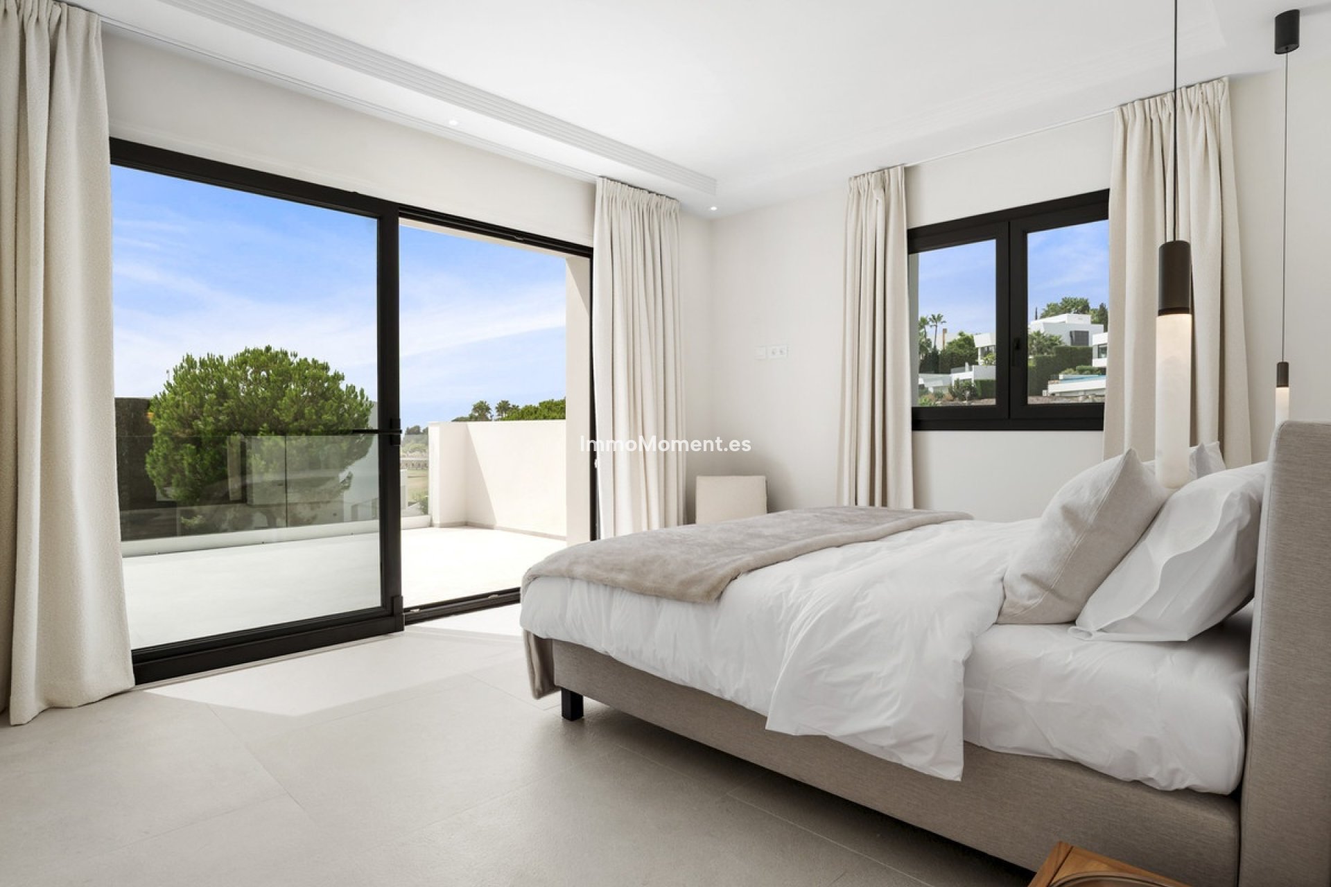 Resale - Villa - Benahavís - Benahavís Centro