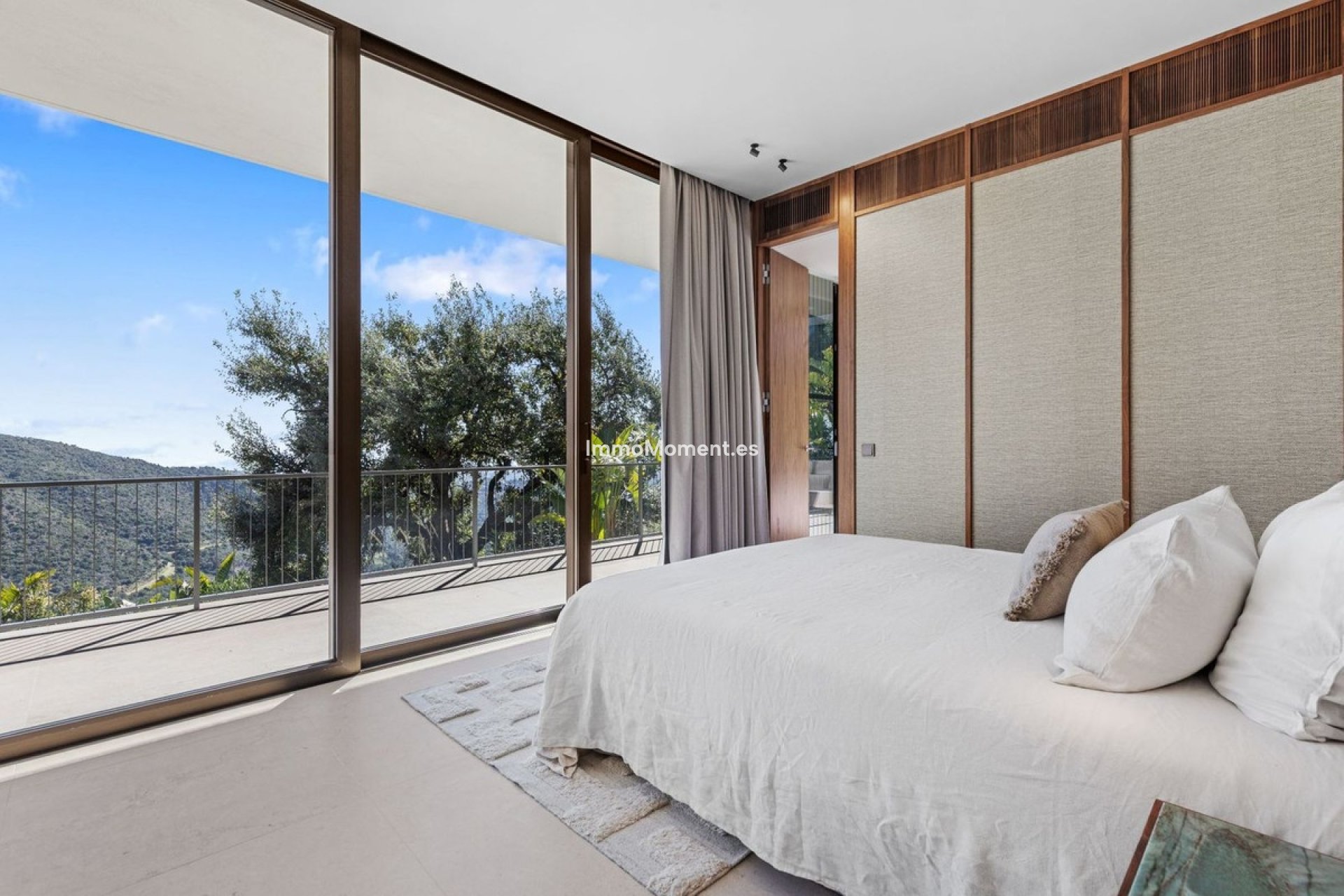 Resale - Villa - Benahavís - Benahavís Centro