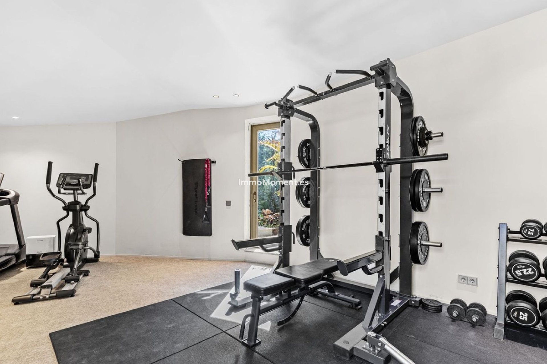 Resale - Villa - Benahavís - Benahavís Centro