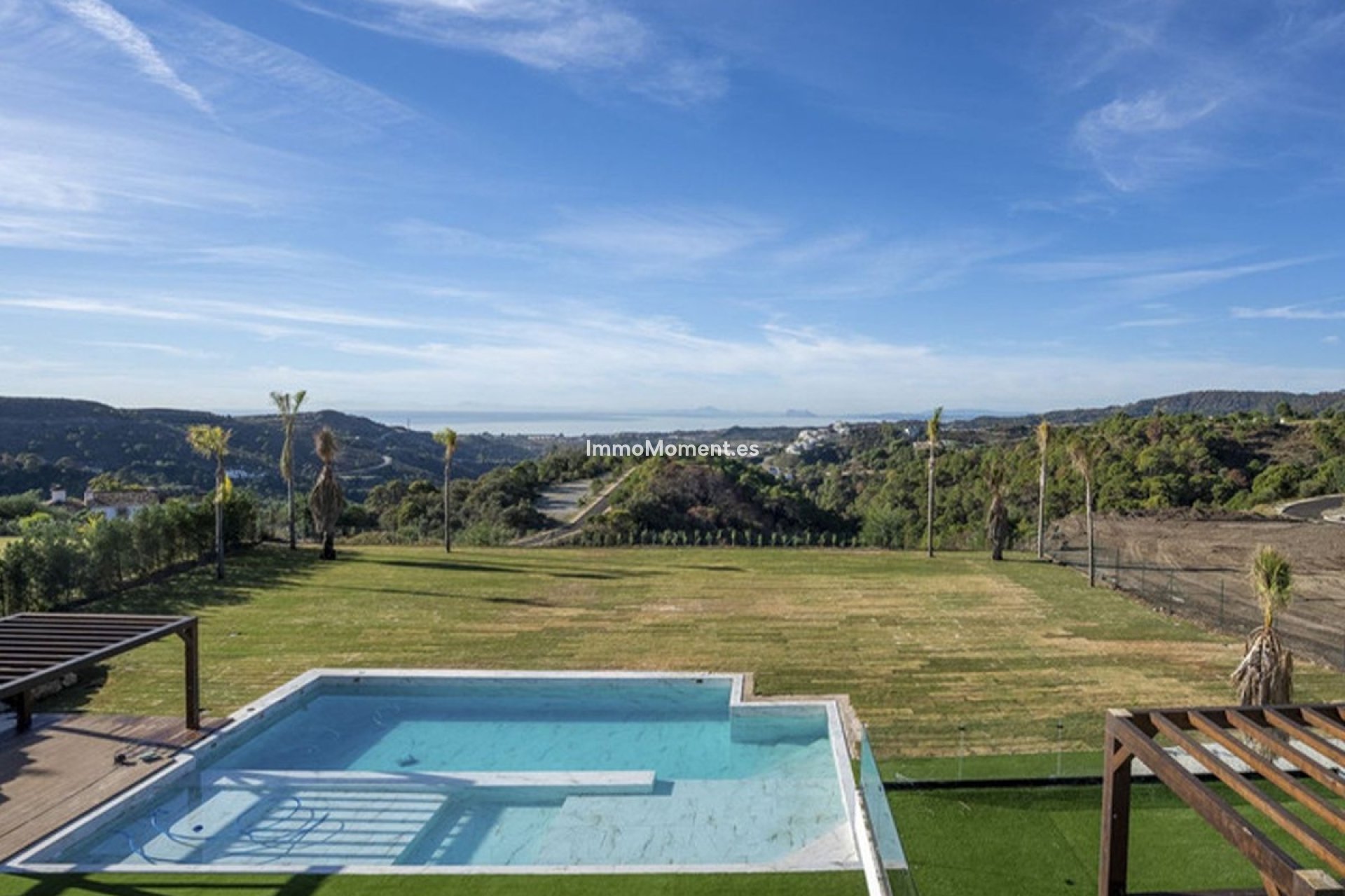 Resale - Villa - Benahavís - Benahavís Centro