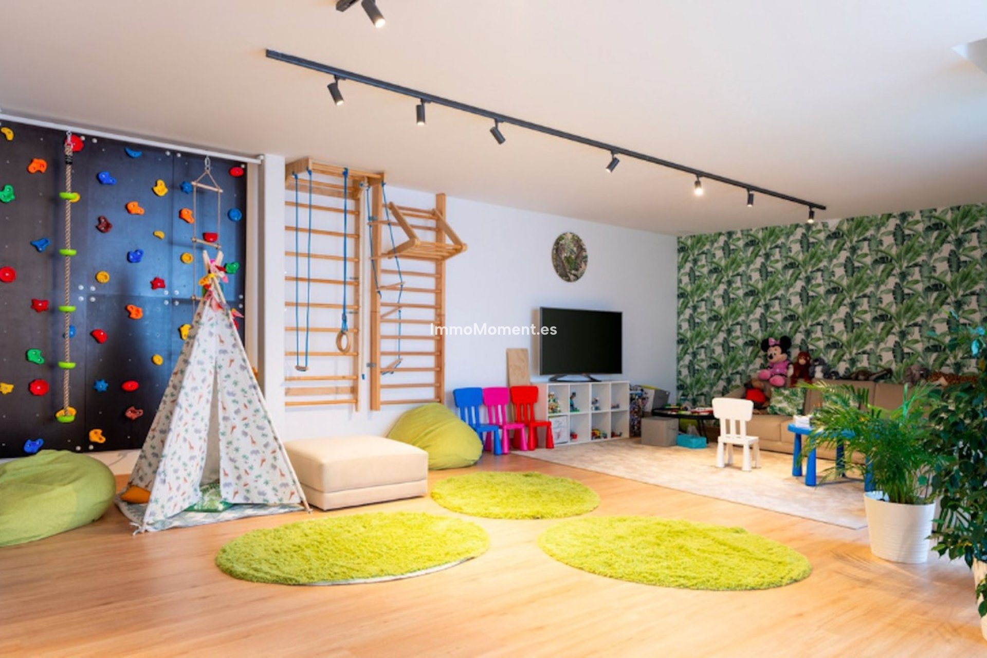 Resale - Villa - Benahavís - Benahavís Centro