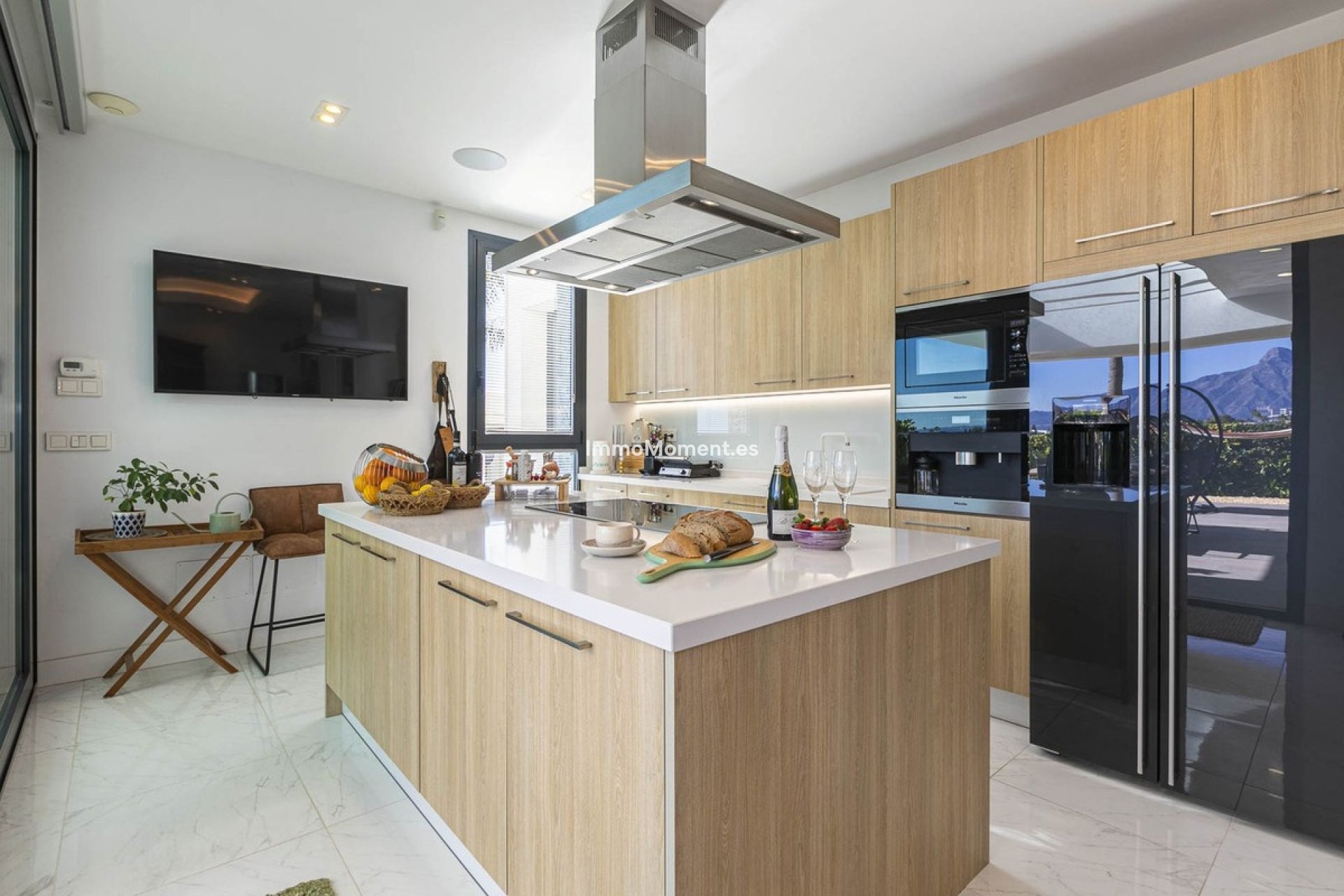 Resale - Villa - Benahavís - Benahavís Centro